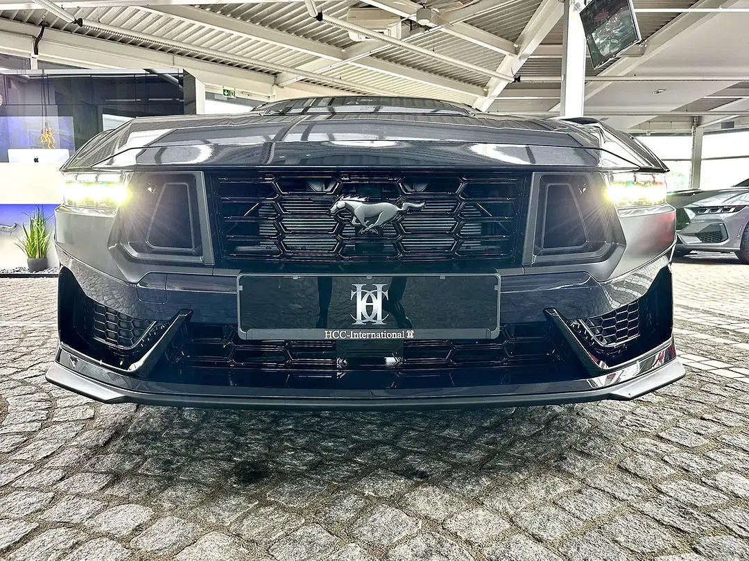 Ford Mustang 5.0 - Thumbnail 9