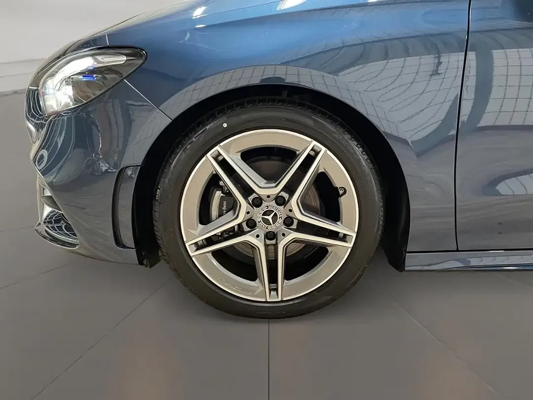 Mercedes-Benz B 200 AMG MBUX - Thumbnail 8