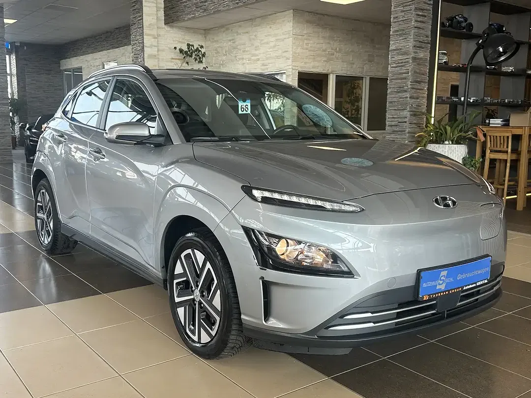 Hyundai KONA Select - foto 1