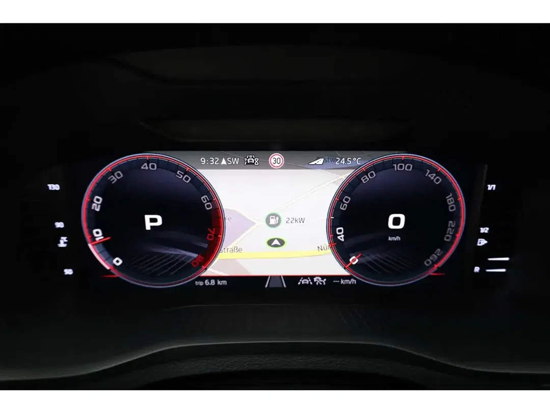 Skoda Karoq 2.0 TSI 4x4 Sportline - Thumbnail 8