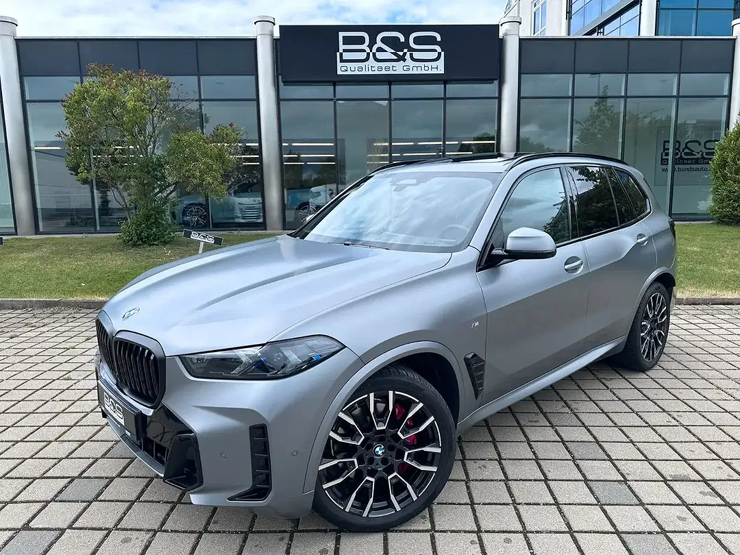 BMW X5 xDrive M Sport - Thumbnail 1