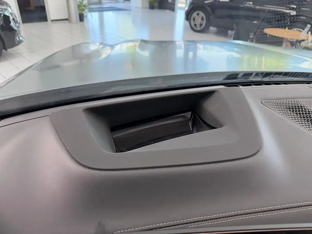 BMW X7 M - Thumbnail 7