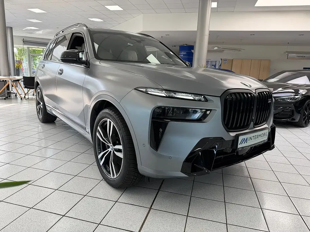 BMW X7 M - foto 2