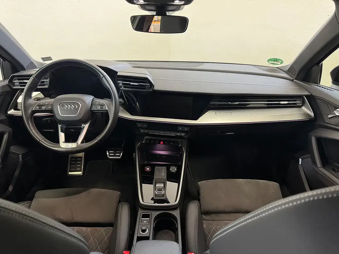 Audi S3 2.0 TFSI quattro - foto 15