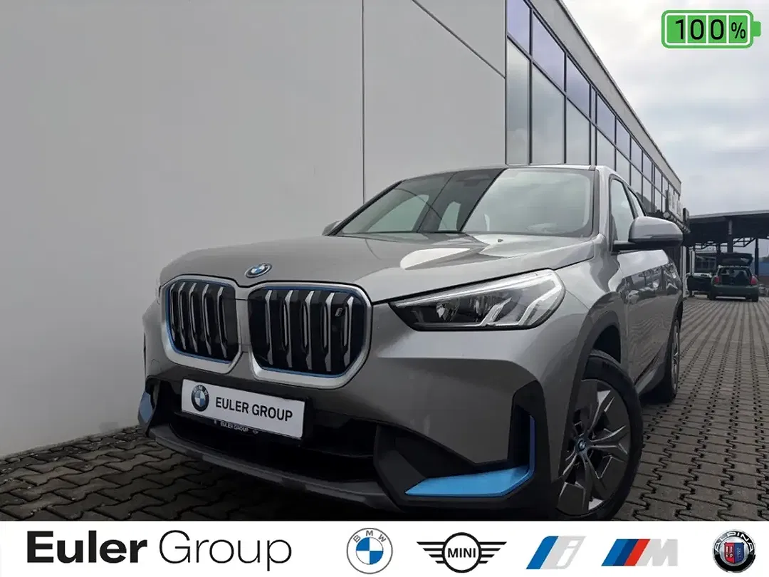 BMW iX1 xDrive - foto 1