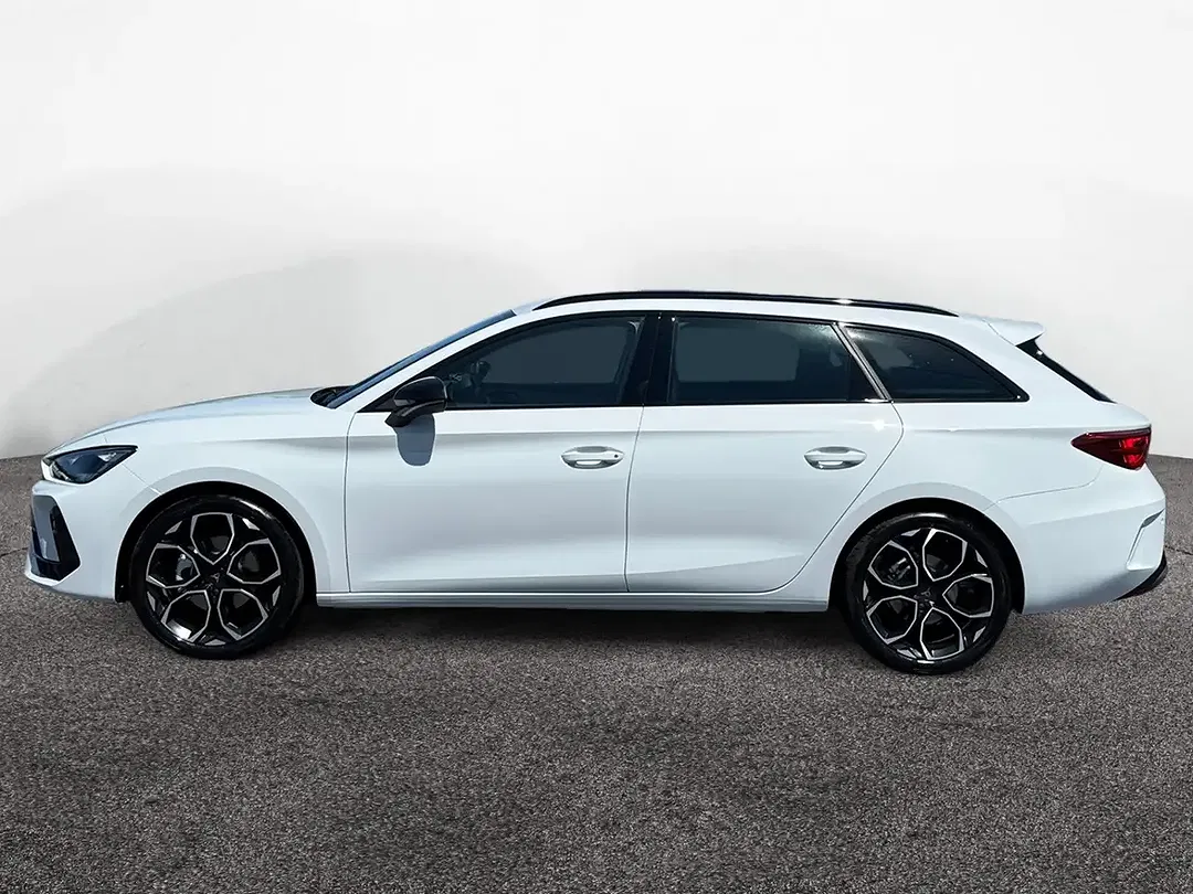 CUPRA Leon eTSI Sportstourer - Thumbnail 3