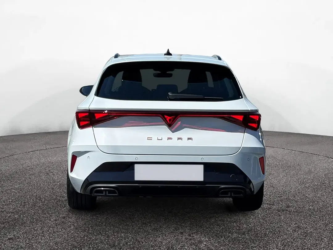 CUPRA Leon eTSI Sportstourer - Thumbnail 5