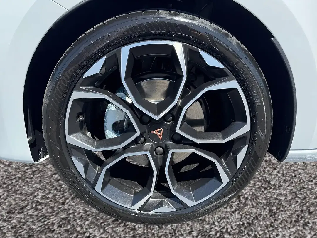 CUPRA Leon eTSI Sportstourer - Thumbnail 7