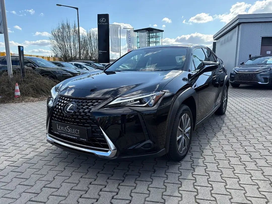 Lexus UX 300e - foto 2