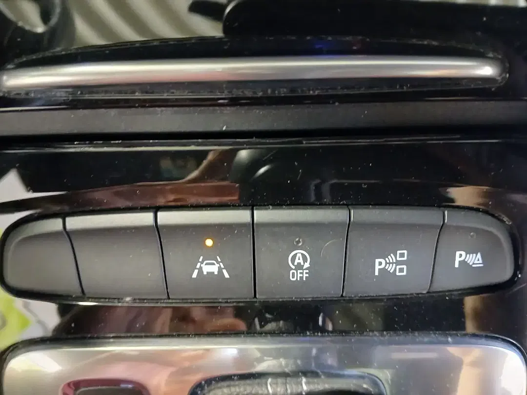 Opel Insignia 2.0 Elegance - Thumbnail 17