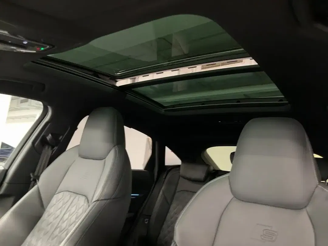 Audi Q8 55 e-tron quattro Matrix LED Sportback advanced - Thumbnail 14