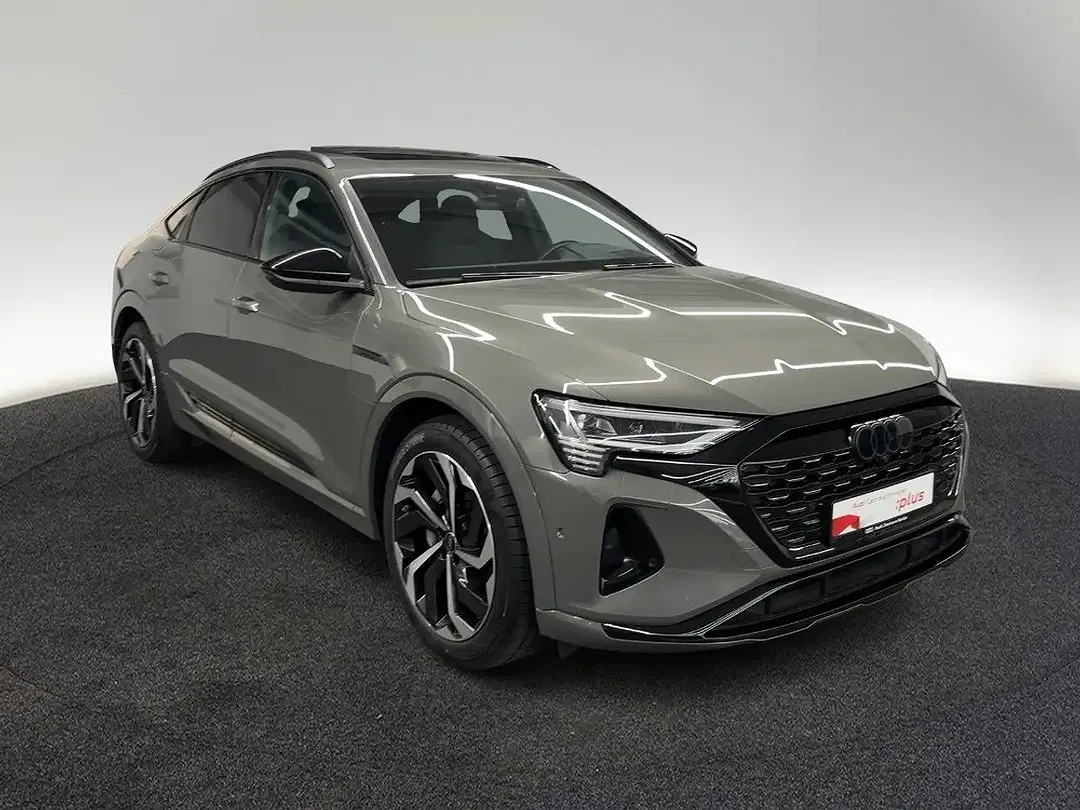 Audi Q8 55 e-tron quattro Matrix LED Sportback advanced - Thumbnail 5