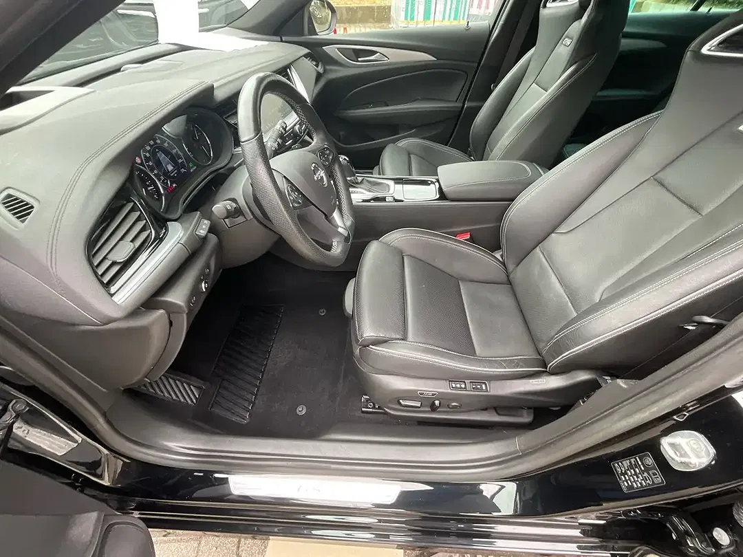 Opel Insignia 2.0 4x4 GSi - Thumbnail 11
