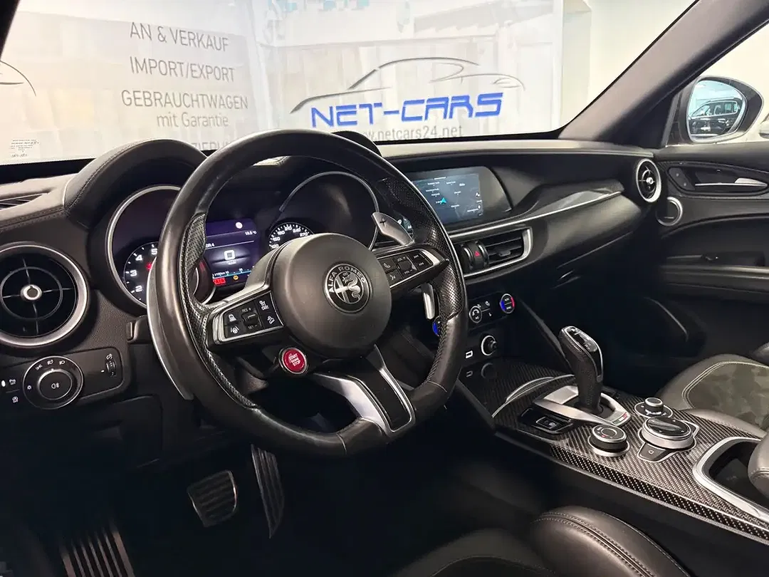 Alfa Romeo Stelvio 2.9 V6 Quadrifoglio - Thumbnail 5