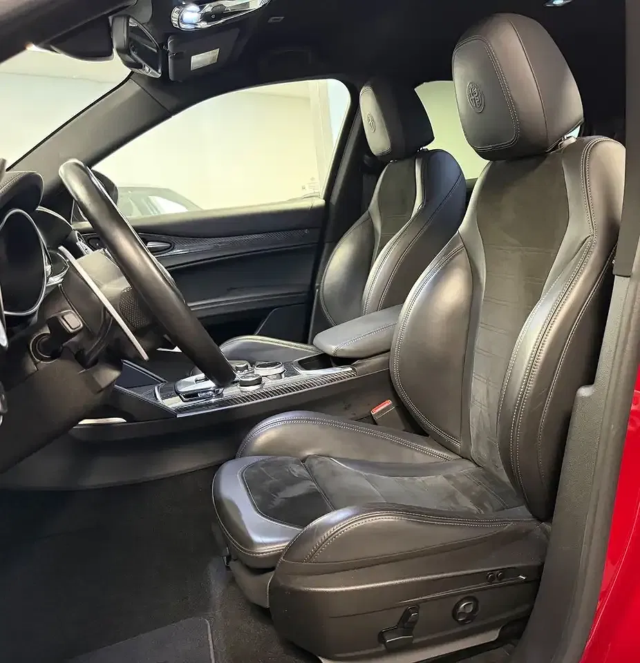 Alfa Romeo Stelvio 2.9 V6 Quadrifoglio - Thumbnail 6