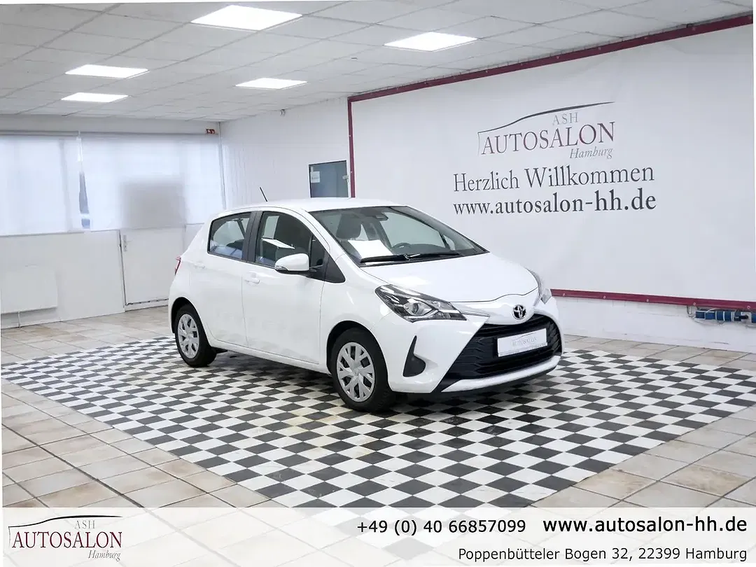 Toyota Yaris Comfort - foto 1