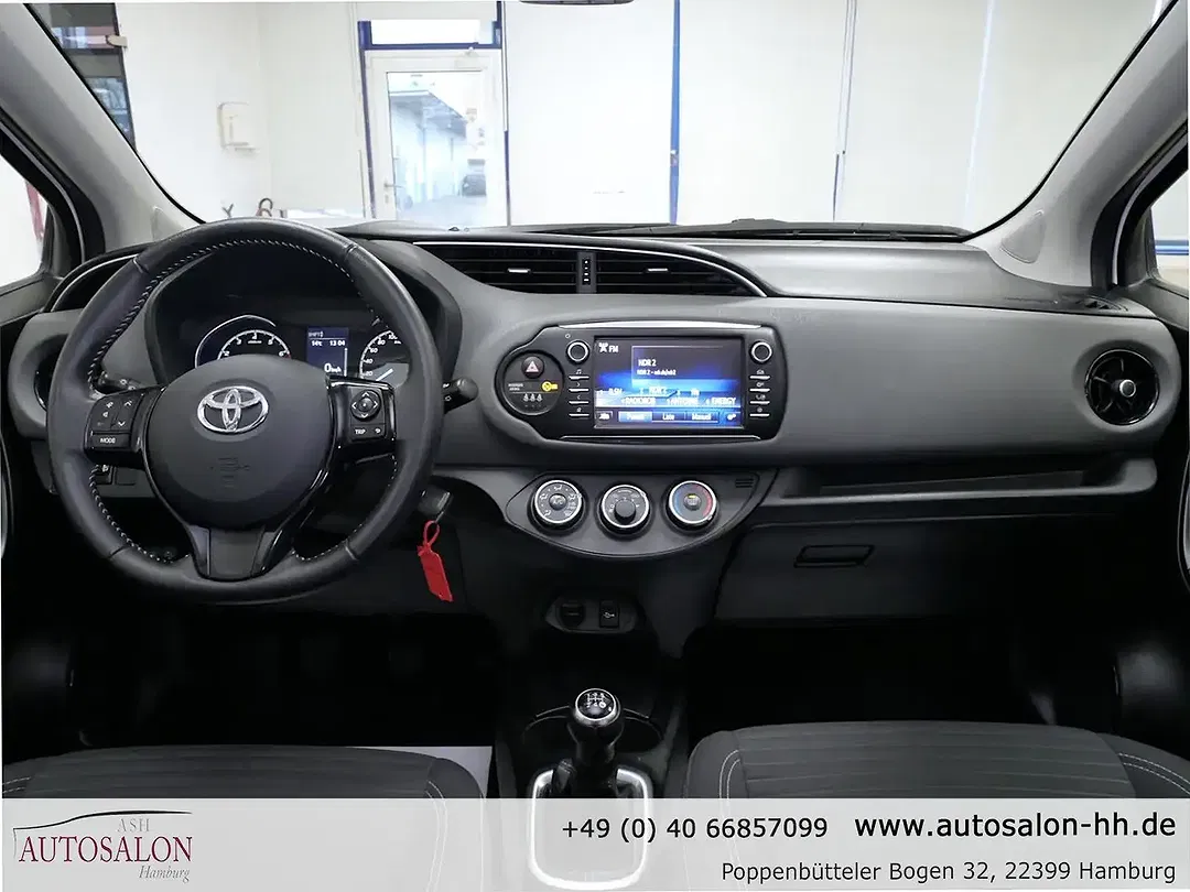 Toyota Yaris Comfort - Thumbnail 6