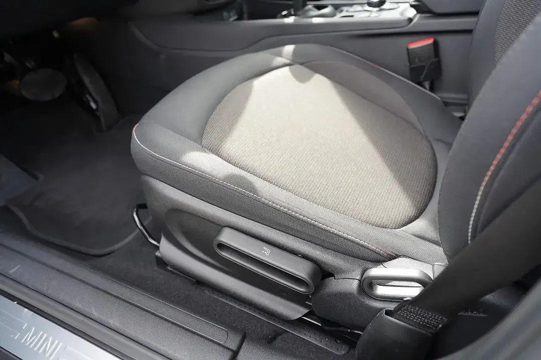 MINI Cooper Clubman 1.5 AUT - Thumbnail 11