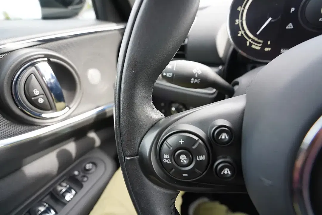 MINI Cooper Clubman 1.5 AUT - Thumbnail 13
