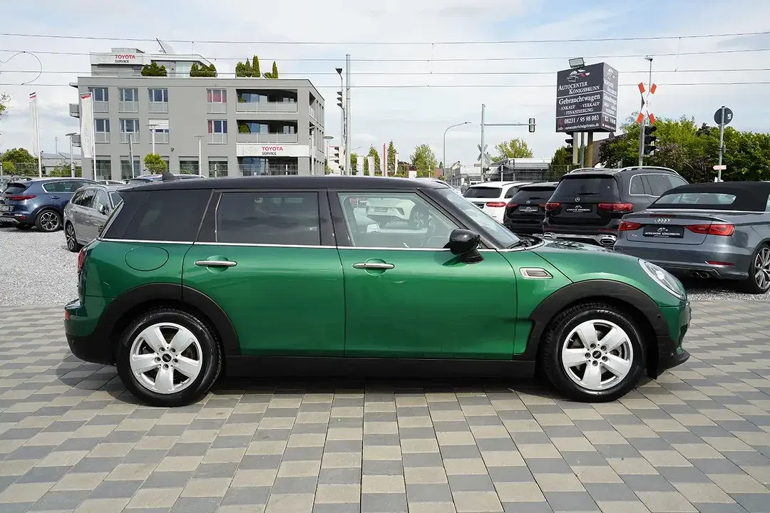 MINI Cooper Clubman 1.5 AUT - Thumbnail 4