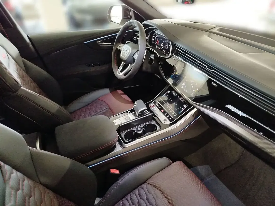 Audi RS Q8 tiptronic performance - Thumbnail 12