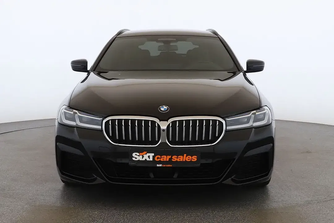 BMW 540 xDrive M - Thumbnail 3