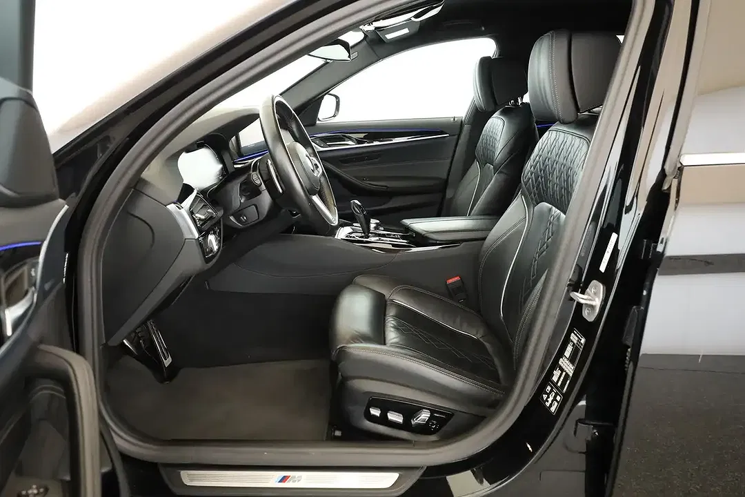 BMW 540 xDrive M - Thumbnail 9