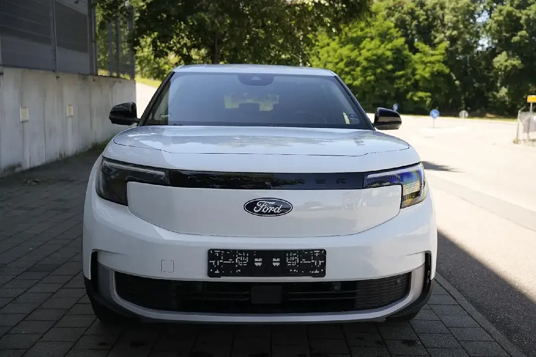 Ford Explorer Extended Range Select - foto 2
