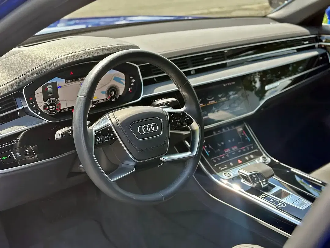 Audi A8 S line - Thumbnail 9