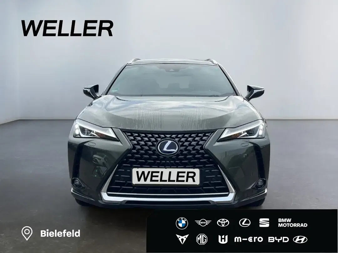 Lexus UX 250h Style Edition - foto 2