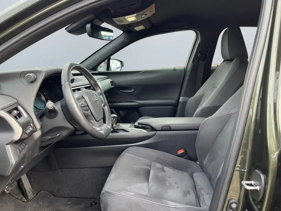 Lexus UX 250h Style Edition - Thumbnail 9