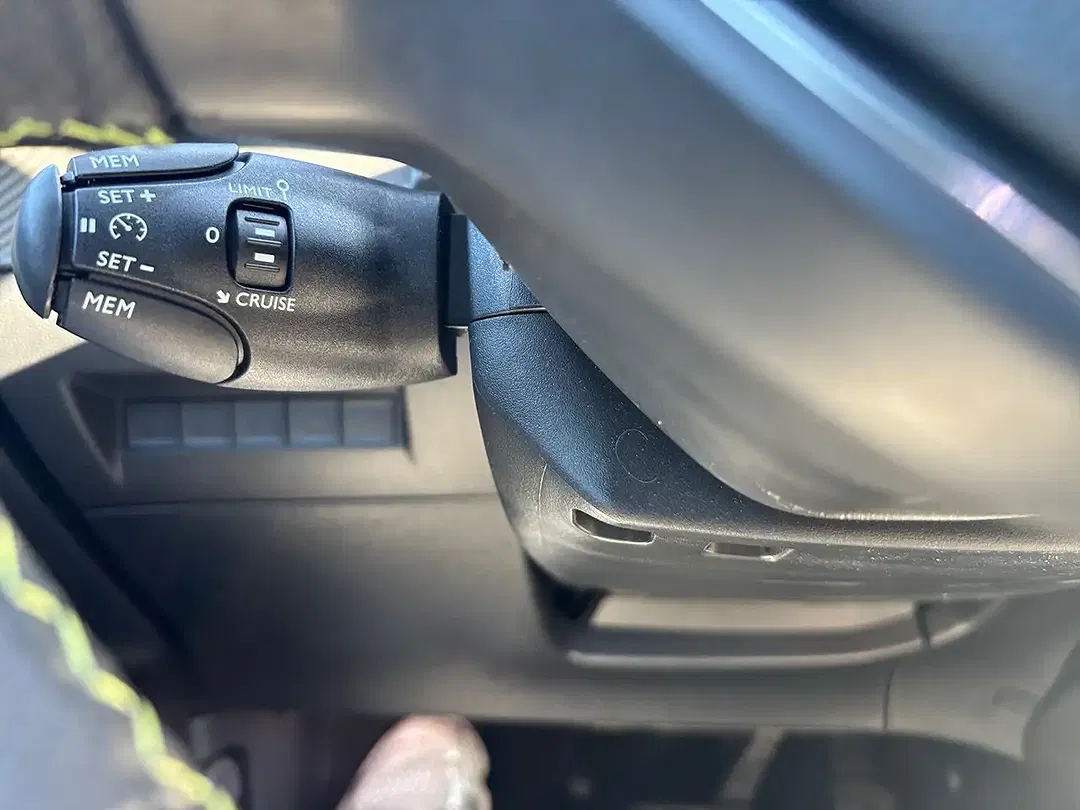 Peugeot 2008 130 PureTech GT - Thumbnail 6
