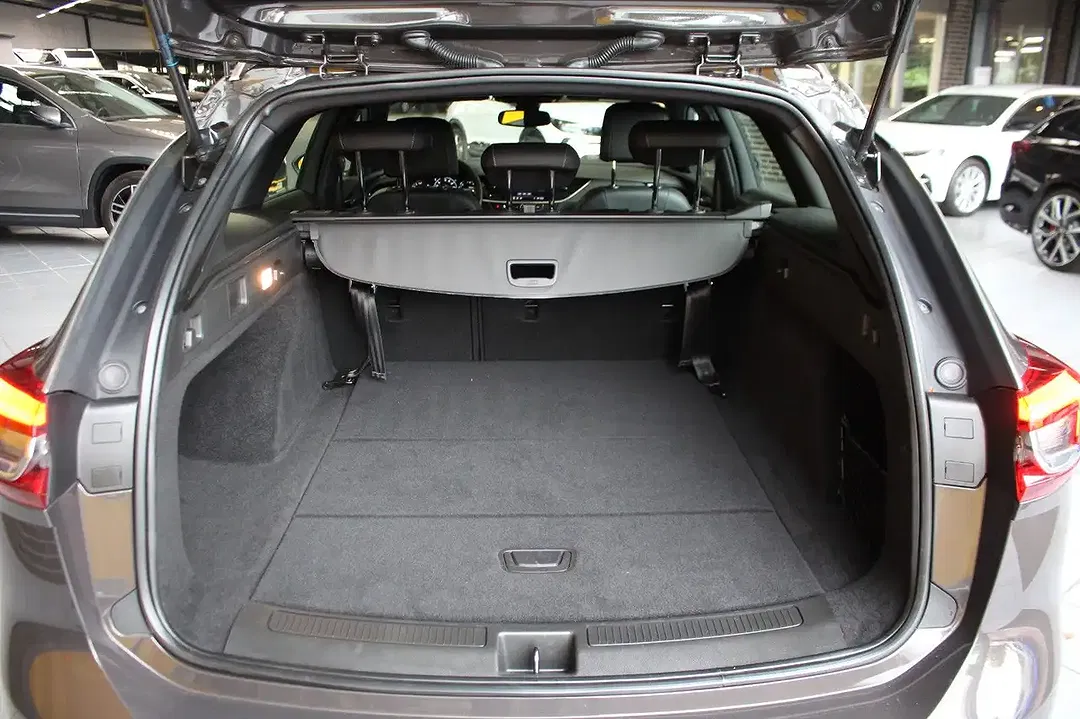 Opel Insignia Elegance IntelliLux LED - Thumbnail 10