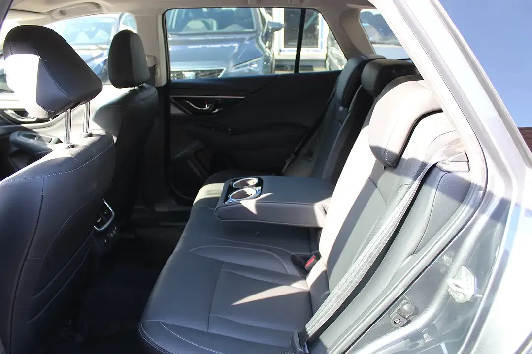 Subaru OUTBACK Platinum - Thumbnail 11