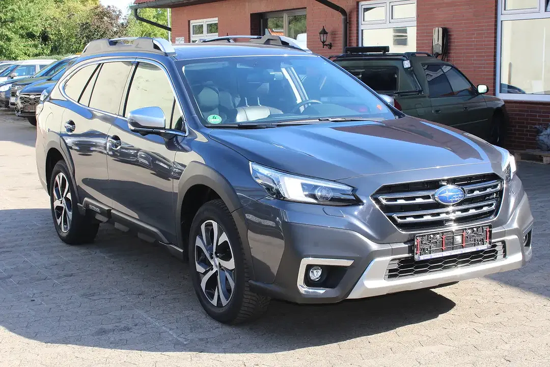 Subaru OUTBACK Platinum - Thumbnail 4