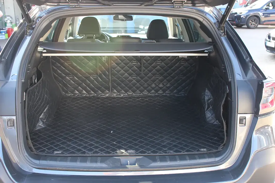 Subaru OUTBACK Platinum - Thumbnail 9