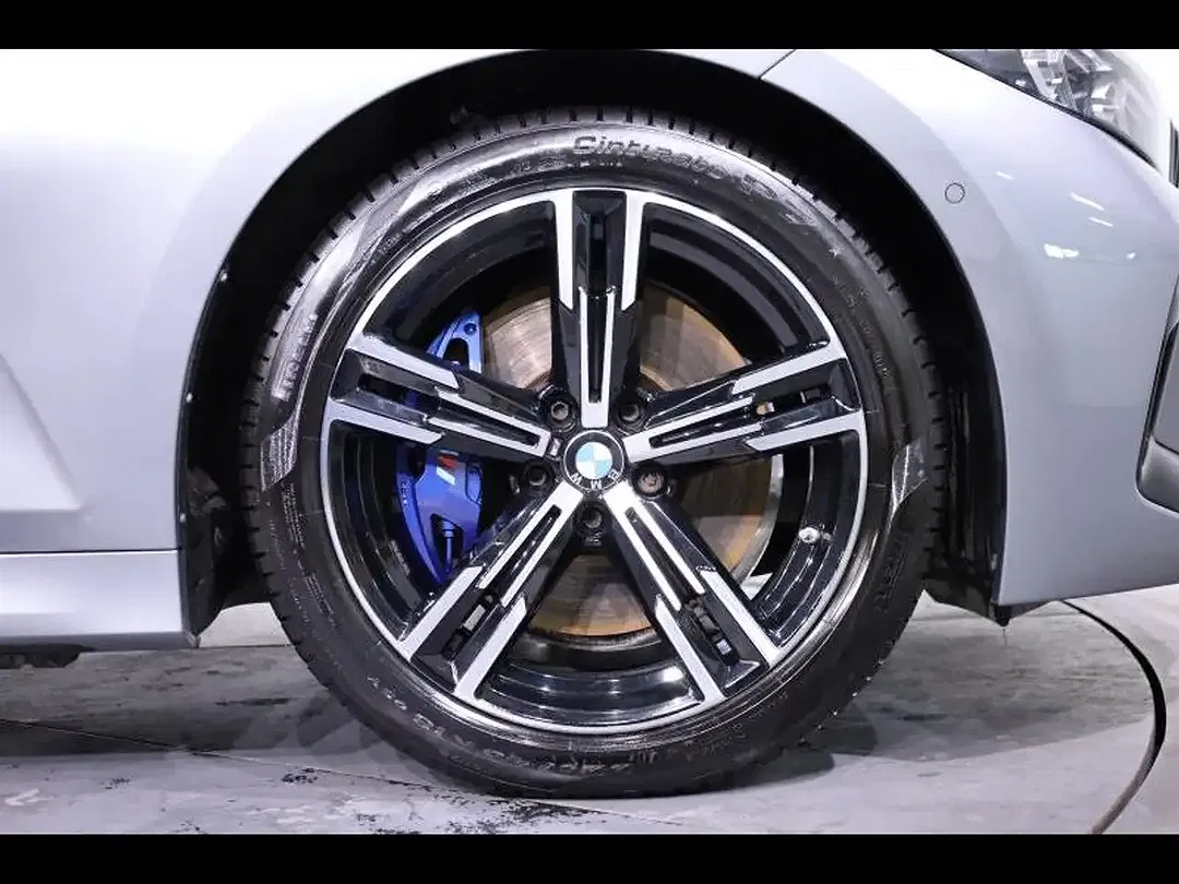 BMW 318 M Sport - Thumbnail 9