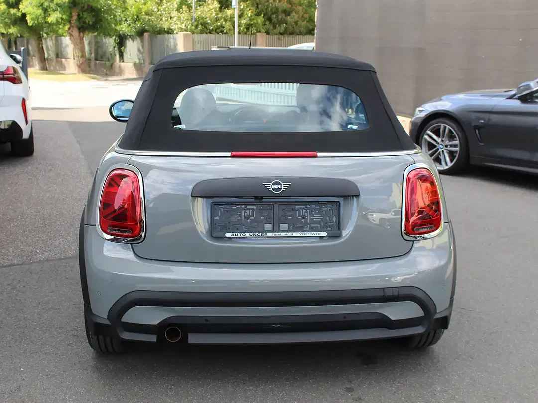 MINI One Cabrio Classic Trim - Thumbnail 10