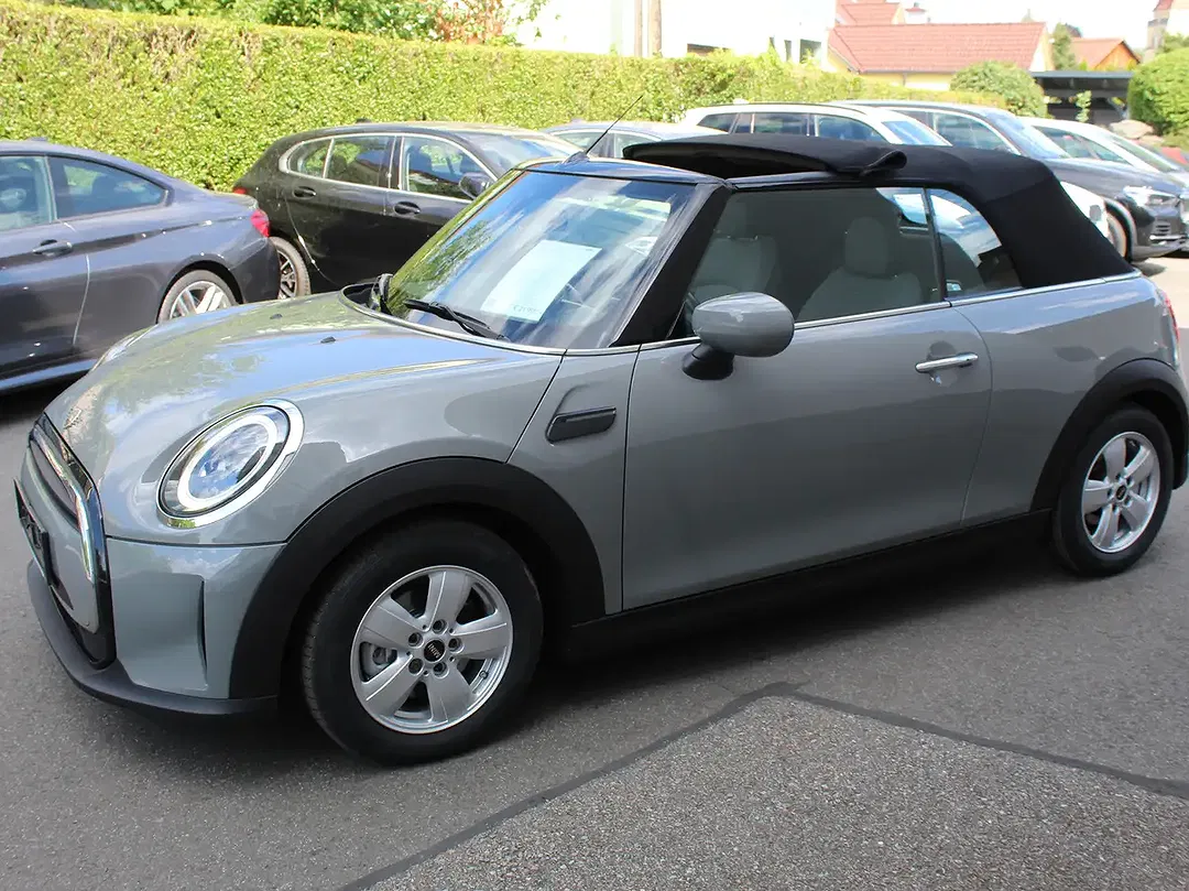 MINI One Cabrio Classic Trim - Thumbnail 5