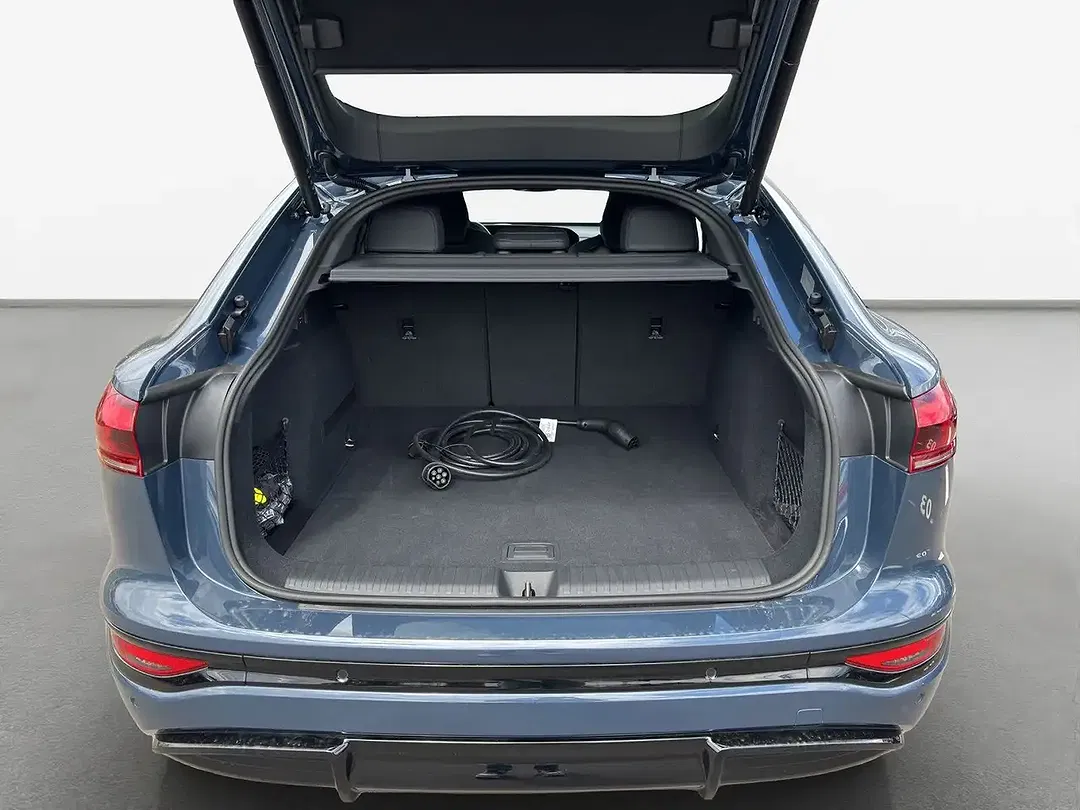 Audi SQ6 e-tron - Thumbnail 11