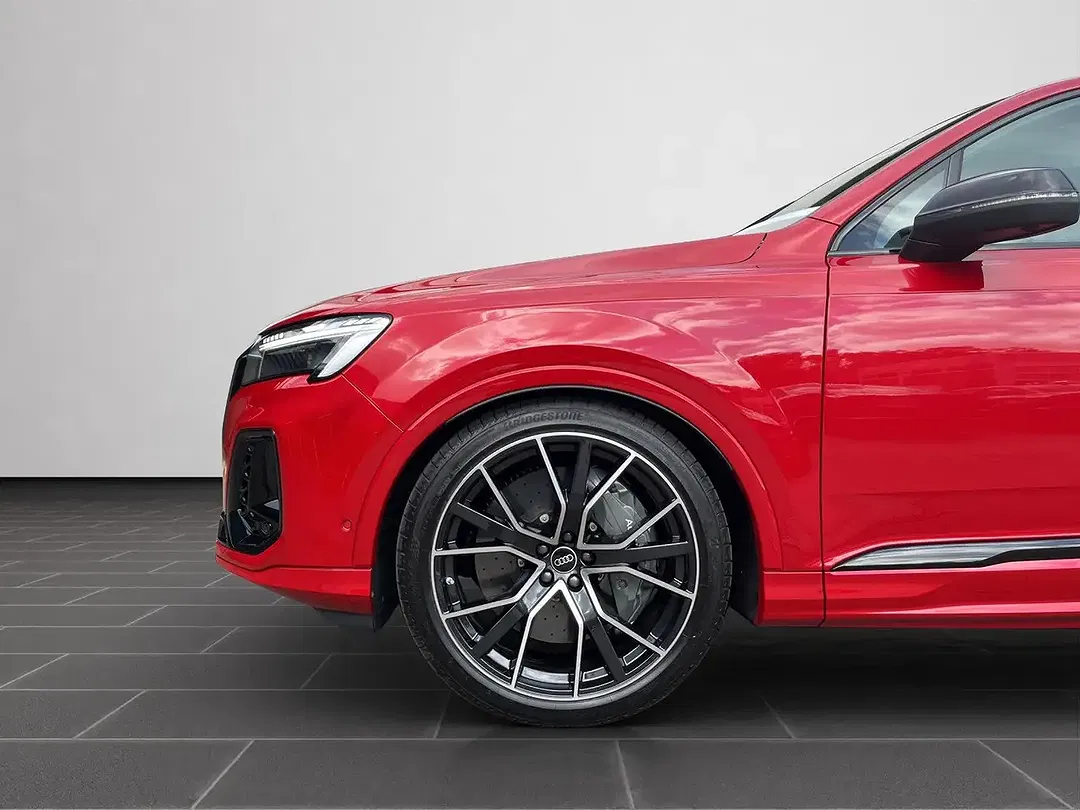 Audi SQ7 - Thumbnail 9