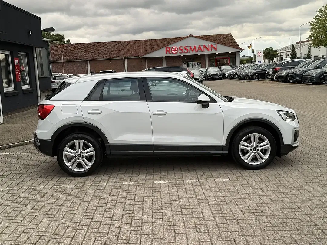 Audi Q2 35 TFSI advanced - Thumbnail 5
