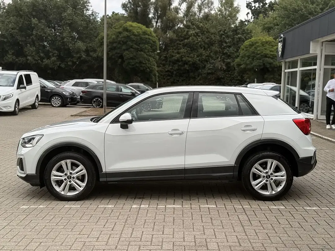 Audi Q2 35 TFSI advanced - Thumbnail 9
