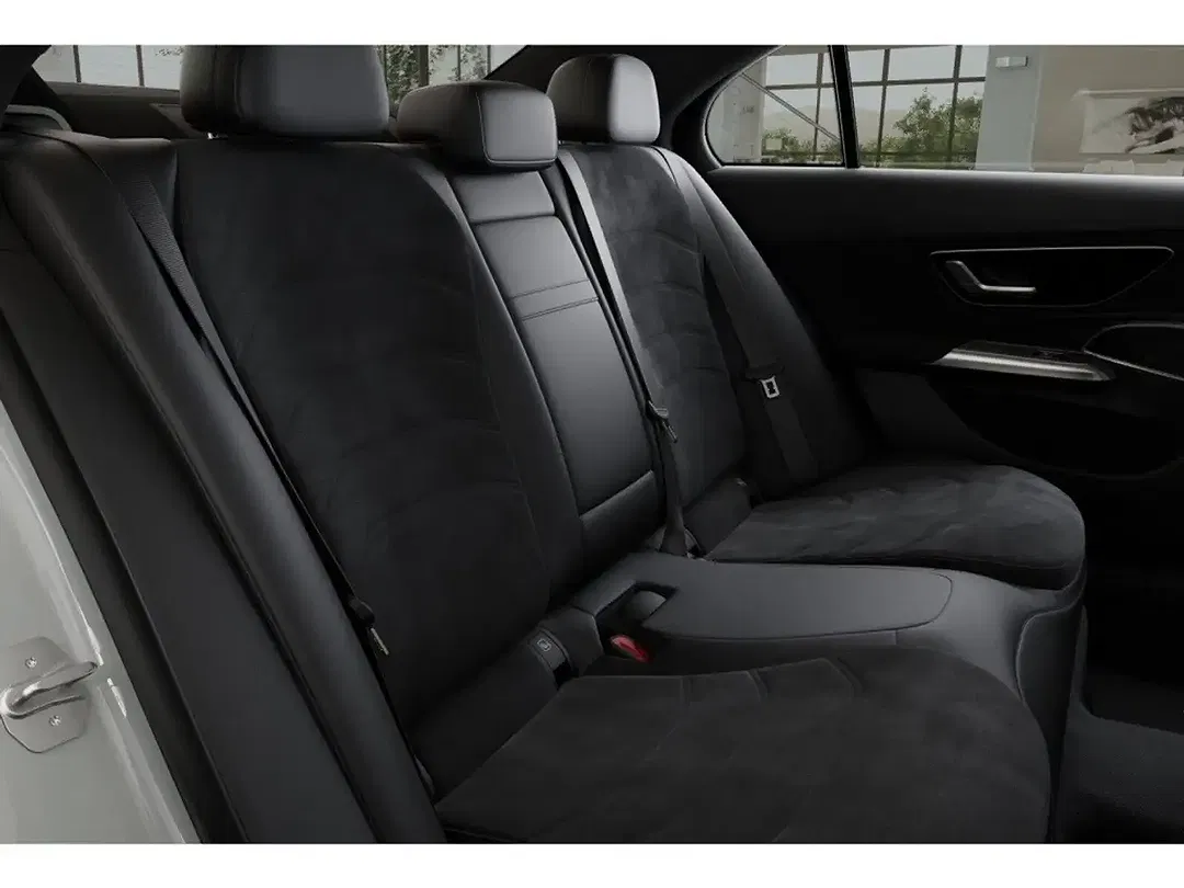 Mercedes-Benz E 220 4MATIC Burmester - Thumbnail 9