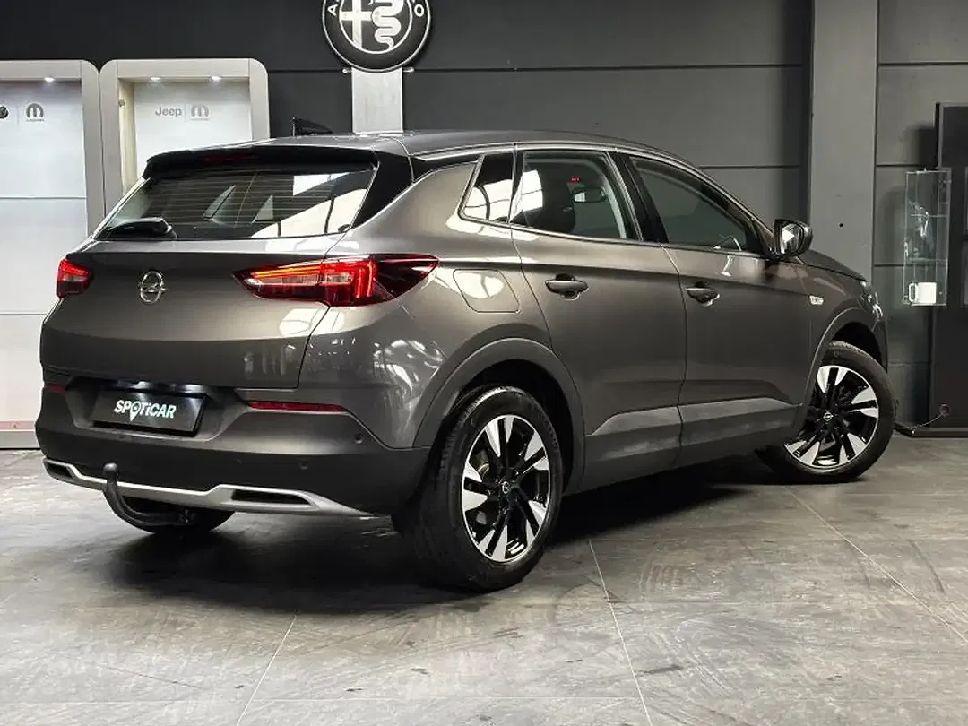 Opel Grandland Innovation - Thumbnail 3