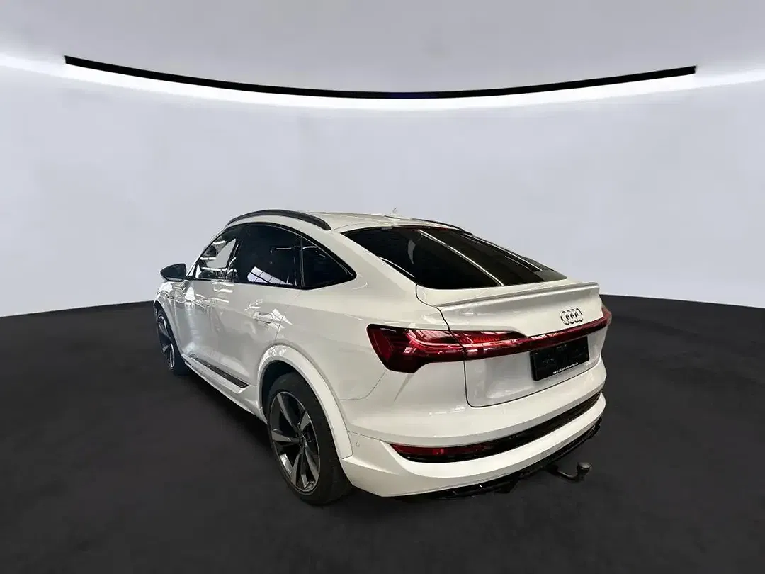 Audi e-tron Sportback - Thumbnail 5
