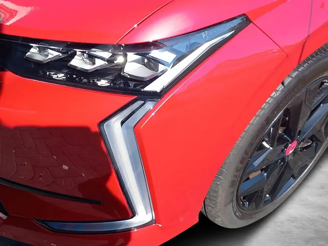 DS Automobiles DS 4 - Thumbnail 8