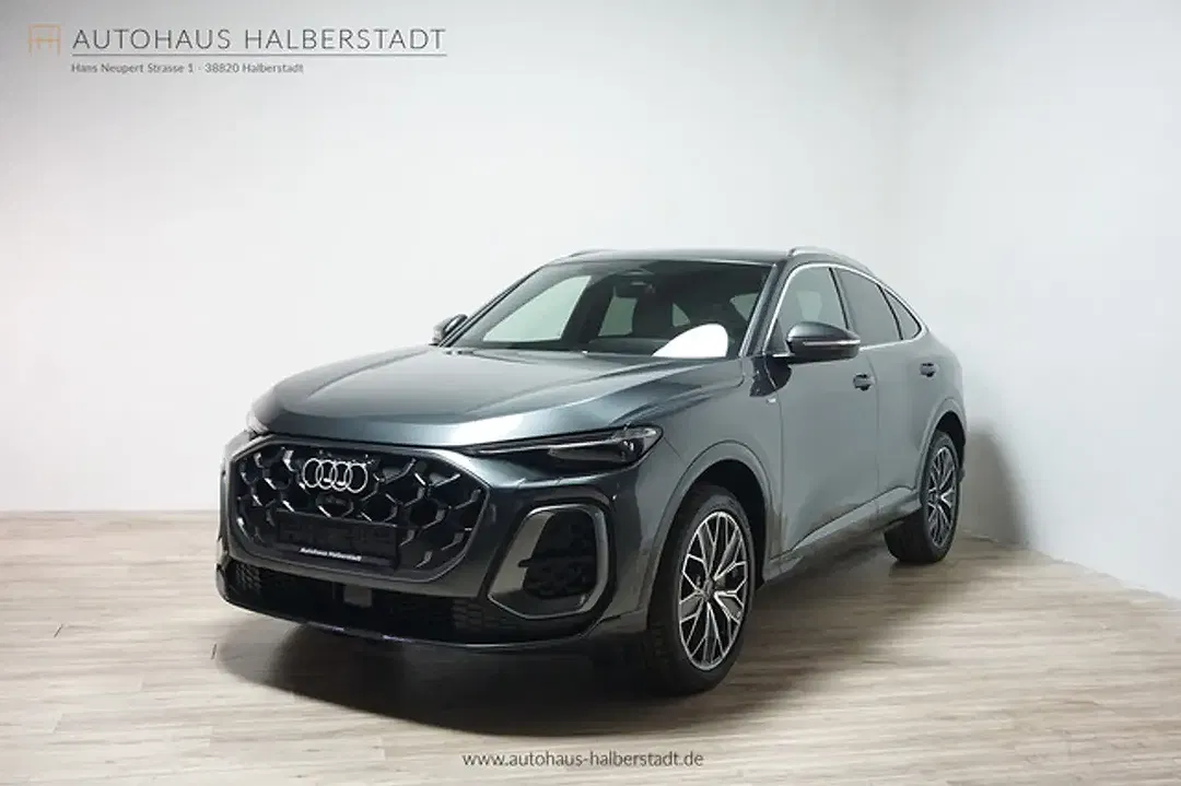 Audi Q5 quattro Matrix LED Sportback S line - Thumbnail 2