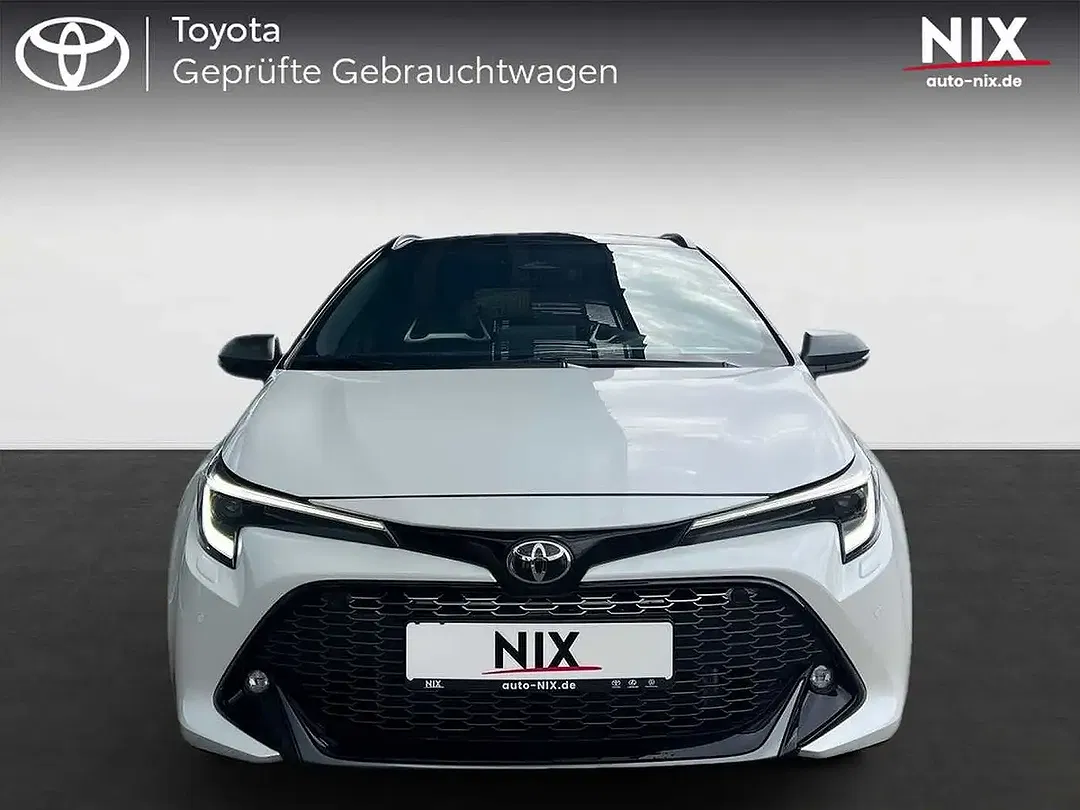 Toyota Corolla Hybrid GR Sport - Thumbnail 5