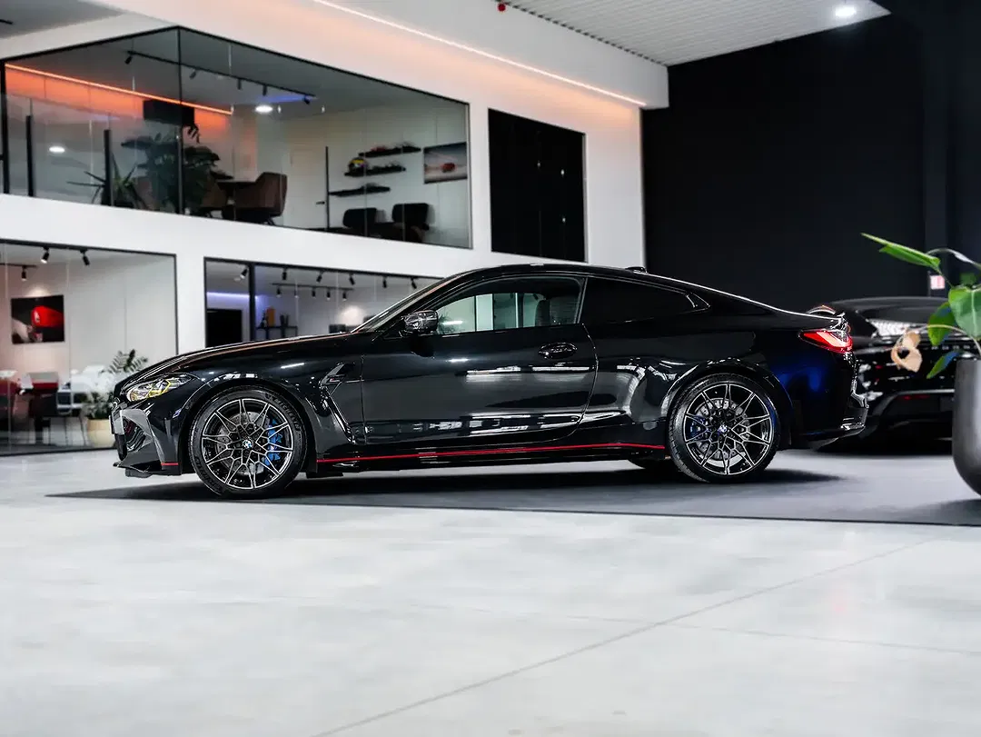 BMW M4 Competition - foto 2